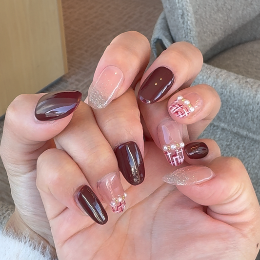 ボルドー×グリッターアクセント｜大人モードな上品ネイルチップ[na0004]