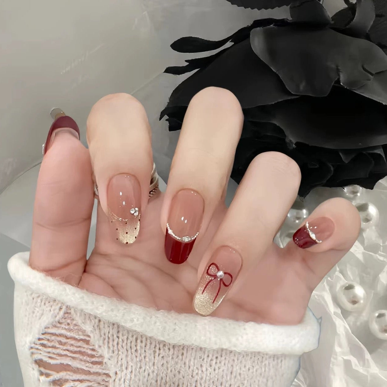 ボルドーハート×シアーミルクベージュ｜大人可愛い上品ネイルチップ[na0003]