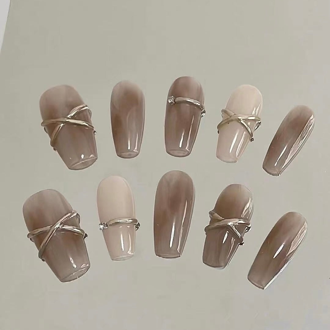 ヌーディーベージュ×立体ニュアンス｜洗練ミニマルな上品ネイルチップ[na0013]