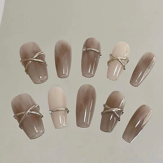ヌーディーベージュ×立体ニュアンス｜洗練ミニマルな上品ネイルチップ[na0013]