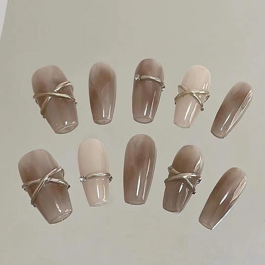 【残り一点、Mサイズのみ】グレージュスモーク×シルバーワイヤー｜洗練ミニマルニュアンスネイルチップ [na0057]