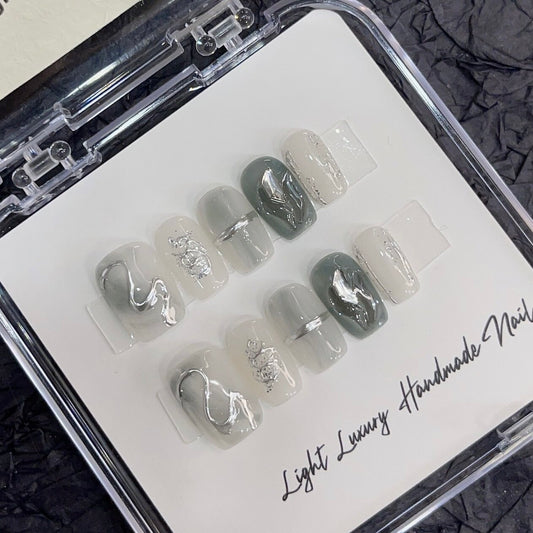 スモーキーグレー×ニュアンスアート｜洗練モードな上品ネイルチップ[na0007]