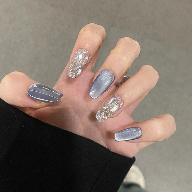 スモーキーブルー×シルバークラッシュニュアンス｜洗練モードな上品ネイルチップ [na0045]