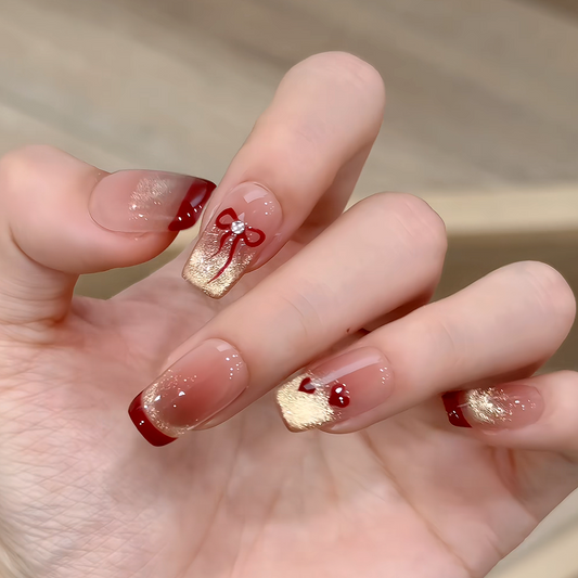 ボルドーレッド×ゴールドリボンニュアンス｜甘さを添えた上品ネイルチップ[na0022]