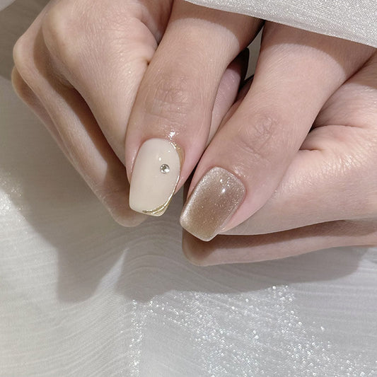 ミルキーベージュ×ブラウンニュアンス｜上品シンプルネイルチップ [na0047]
