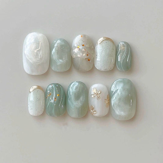 ミントグレージュ×シェルニュアンス｜澄んだ透明感をまとう上品ネイルチップ [na0032]